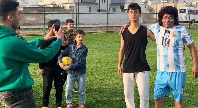 Urfalı Maradona sahalara indi! Böyle benzerlik dünyada görülmedi