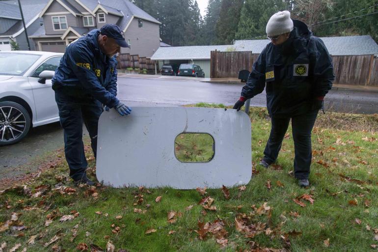 Boeing 737 Max 9'un kopan kapısı, bir evin bahçesinde bulundu!