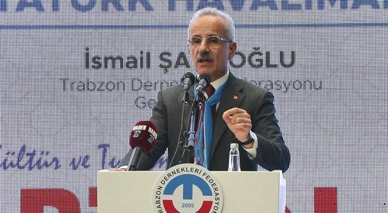 Bakan Uraloğlu ve Murat Kurum Trabzon'un Kurtuluşu etkinliklerine katıldı