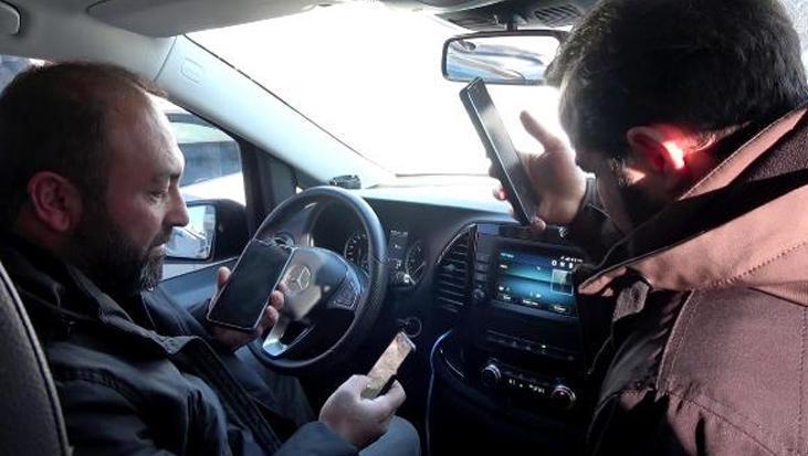 İş insanına şok telefon! Dolandırıcı, polisin sicil numarasını sordu