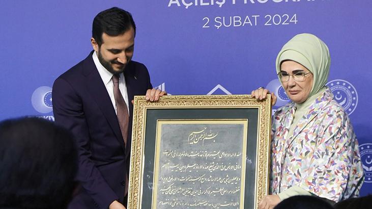 Emine Erdoğan, Büyüklerimiz değerlerimiz projesi tanıtımına katıldı