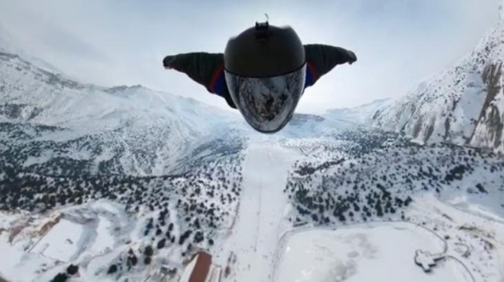 Anbean kaydedildi! Ergan Dağı’nda ‘yarasa adam uçuşu’ nefes kesti