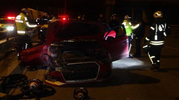Kaçan sürücü her yerde aranıyor! Otomobil TIR’a çarptı: 1 ölü, 3 yaralı