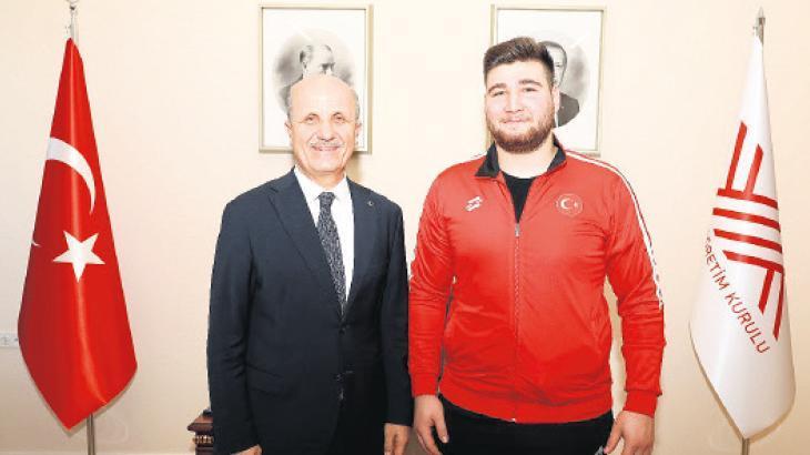 Burslu milli sporcu kontenjanı artacak