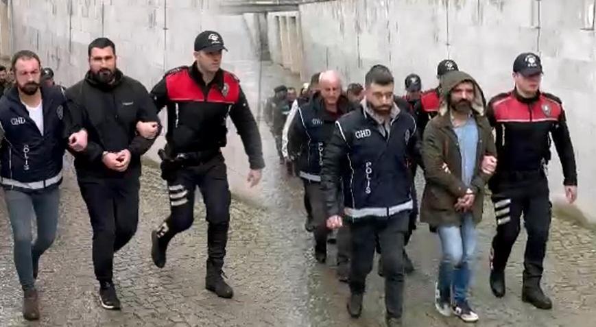 Edirne’de 8 göçmen kaçakçısı tutuklandı