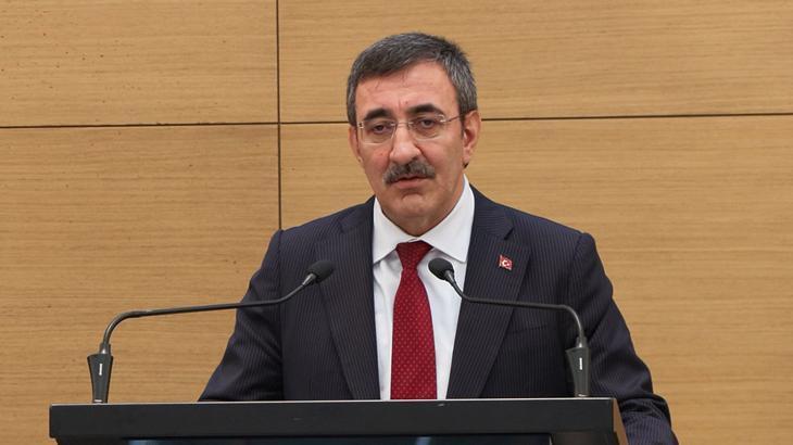 Cevdet Yılmaz: Aşamalı bir şekilde enflasyonu aşağı çekiyoruz