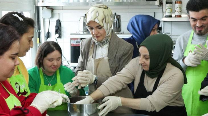 Bakan Göktaş down sendromlu çocuklar ile buluştu