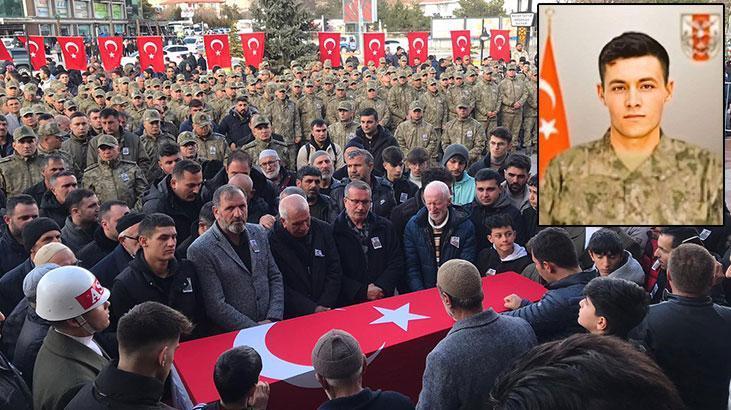 Şehit Ay, Erzincan’da son yolculuğuna uğurlandı