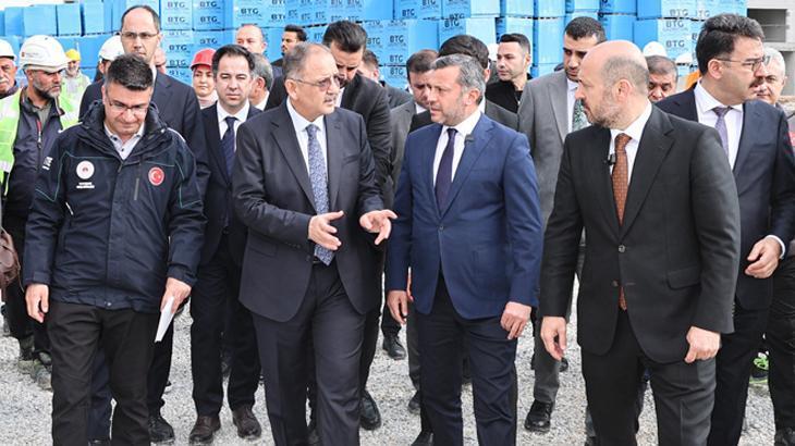 Bakan Özhaseki: Konutları yıl sonuna kadar teslim edeceğiz