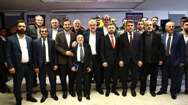 Gelecek Partisi’nden istifa eden 50 kişi AK Parti’ye katıldı