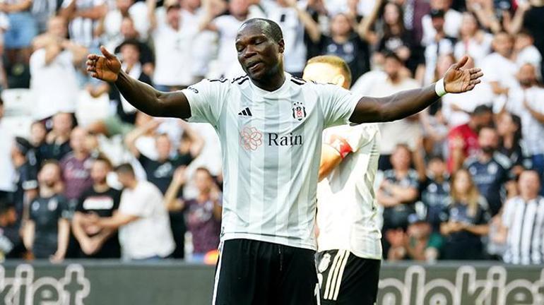 Fernando Santos'tan dikkat çeken Jesus yanıtı! Aboubakar ve transfer açıklaması