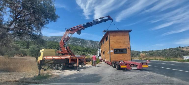 Ünlü oyuncuların tiny house hayali belediyeye takıldı! Evler kaldırıldı