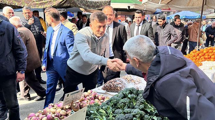 Hamza Dağ'dan İZBAN vaadi! İki ilçeyi işaret etti