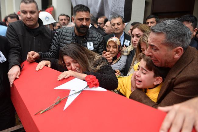 Belediye binasında öldürüldü! Zeydan Karalar: Bunun arkasında başka bir şey var