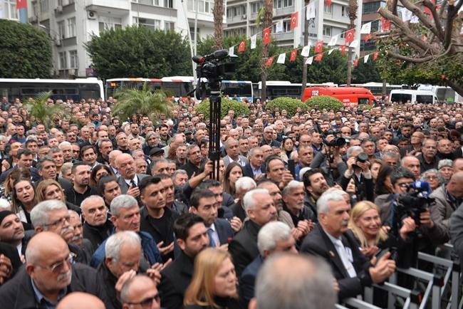 Belediye binasında öldürüldü! Zeydan Karalar: Bunun arkasında başka bir şey var