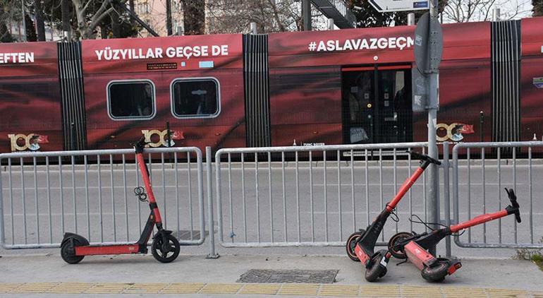 Skuter kazasında oğlunu kaybeden acılı baba isyan etti