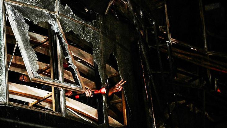 Cehennem gibi yangın! En az 43 ölü, 22 yaralı