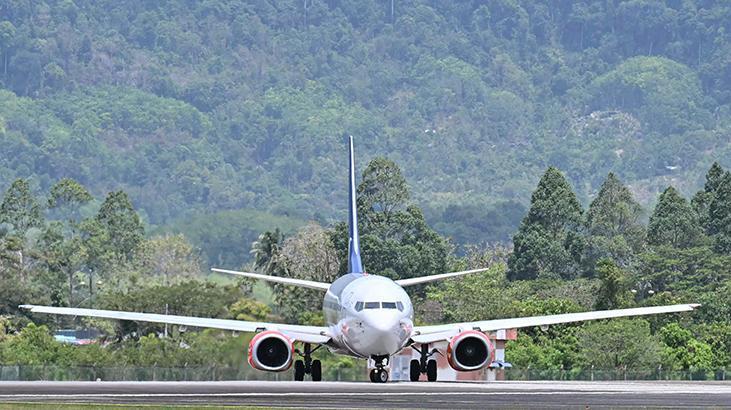 Malezya’da kalp pili takılan Norveç Kralı ülkesine döndü