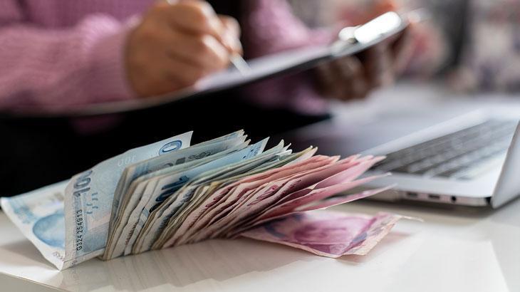 Bütçe Şubat ayında açık verdi