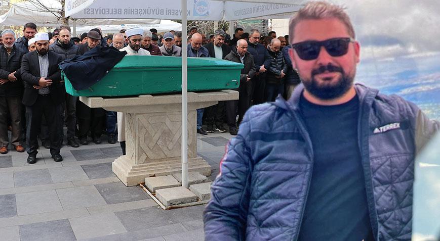 Ağaca çarpıp yanan otomobilin sürücüsü son yolculuğuna uğurlandı