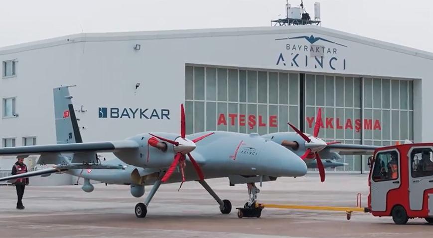 Türk Havacılığının Altın Çağı! Selçuk Bayraktar paylaştı