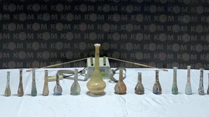 Roma dönemini ait! Durdurulan araçtan tam 14 gözyaşı şişesi çıktı