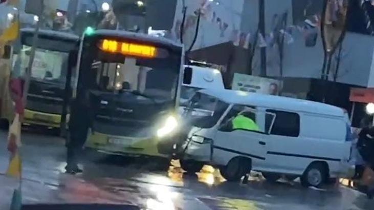 Bursa’da 3 araç birbirine girdi! 3 kişi yaralı