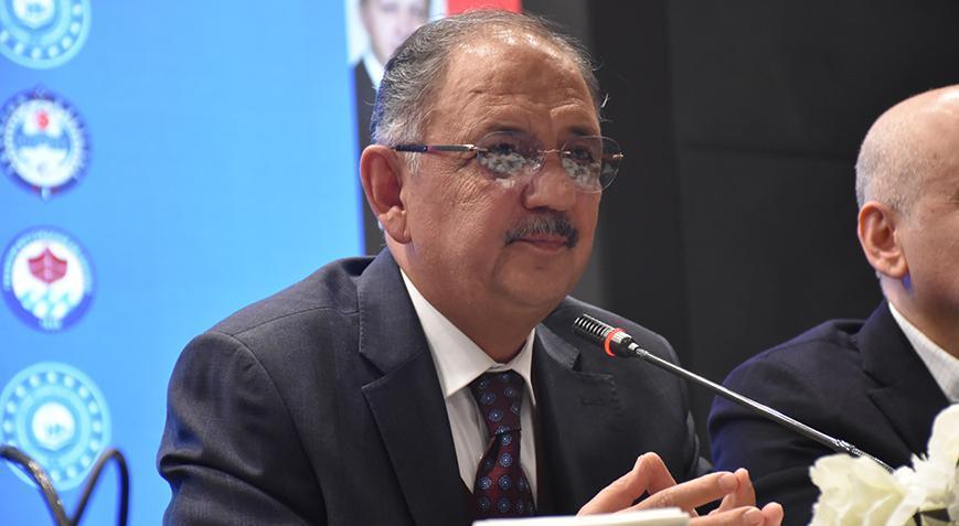 Bakan Özhaseki sektör temsilcileri ile bir araya geldi