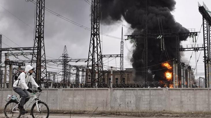 Rusya’dan Kiev ve Lviv’e yoğun hava saldırısı