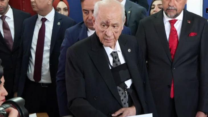 Devlet Bahçeli oyunu kullandı