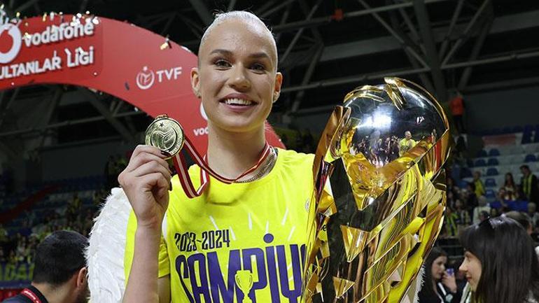 Fenerbahçe'de ayrılıklar belli oldu! Arina Fedorovtseva ve Melissa Vargas kararı