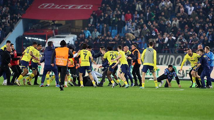 ÖZEL | Olaylı Trabzonspor-Fenerbahçe maçı sonrası PFDK’ya sevk edilen isimleri kaç maç ceza bekliyor?