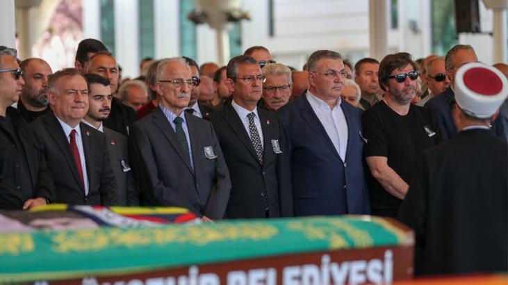 Mehmet Siyam Kesimoğlu’nun kayınpederi hayatını kaybetti