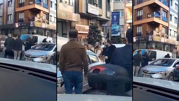 Yer: İstanbul! Trafikte baltalı dehşet