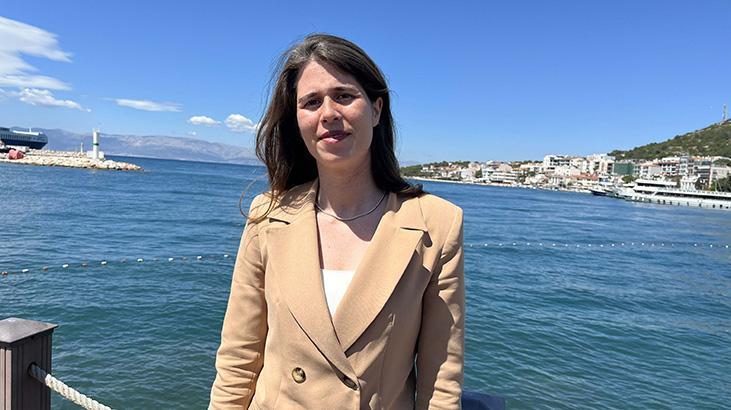 Çeşme Belediye Başkanı Denizli: Babamın kızı olarak anılmak beni rahatsız ediyor ama babam gurur kaynağım