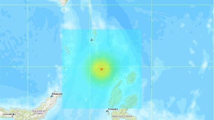 Endonezya’da 6.6 büyüklüğünde deprem