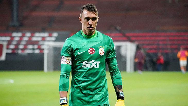 Galatasaray’da Fernando Muslera’nın yeni maaşı ortaya çıktı! Kararını açıkladı