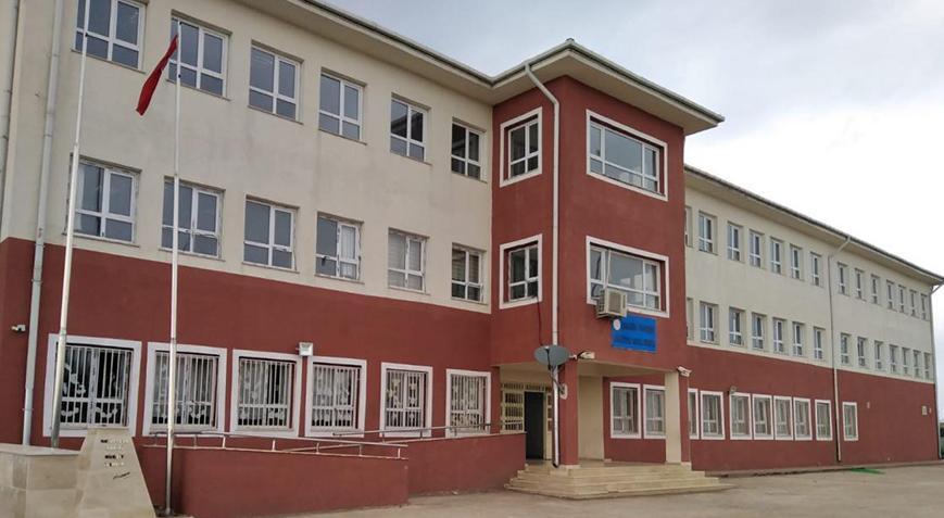 Feci olay! Yediği elma 14 yaşındaki çocuğun sonu oldu