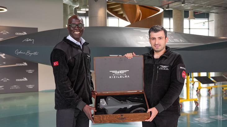 Senegal Hava Kuvvetleri Komutanı’ndan Baykar’a ziyaret