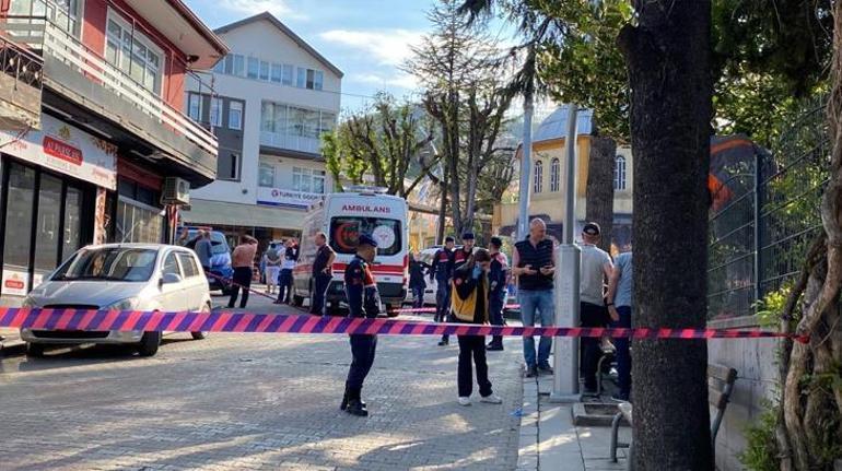 Kocaeli'de feci olay! Kavgayı ayırmak isteyenleri vurdu