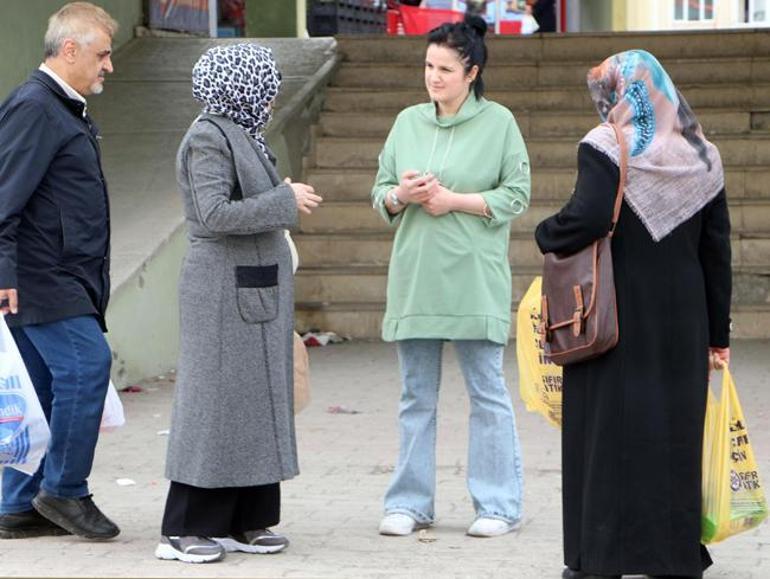 Kadınlar birlik oldu! 42 erkek rakibini geride bırakıp, muhtarlığı kazandı