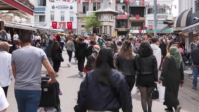 Binlerce kişi 'Azap yokuşu'na akın etti: Bütün dileklerim gerçek oldu