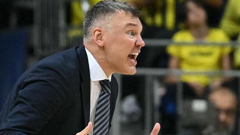 Fenerbahçe Beko'da Monaco zaferi sonrası çılgın kutlama! Jasikevicius neye uğradığını şaşırdı