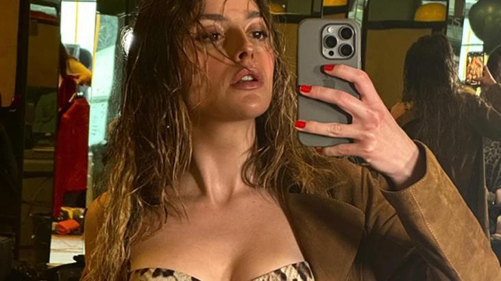 Melis Sezen dansıyla ağızları açık bıraktı! ‘Eteği düşecek diye korktuk’