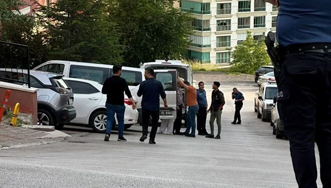 Kız Arkadaşını Silahla Öldürüp İntihar Etti: Ankara’da Dramatik Olay