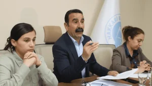 Hakkari Belediye Başkanı Mehmet Sıddık Akış'ın görevden uzaklaştırılmasına sebep
