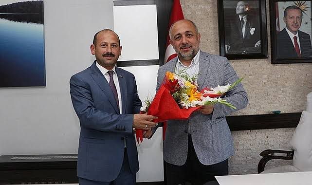 Nail Azbay’dan Afyonspor’un Başkanlık Krizine ve Yönetim Sorunlarına Yönelik Kritik Eleştiriler