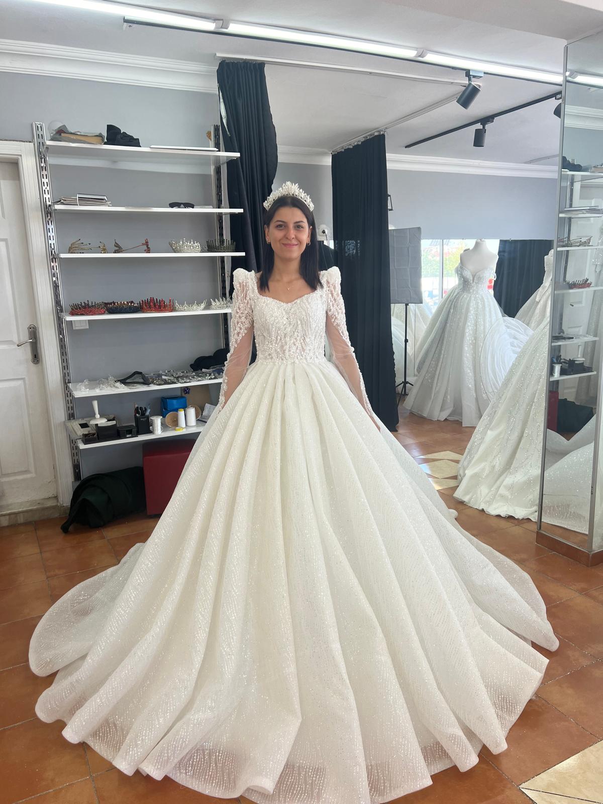 Şehriban Baykuşak Wedding Dresses: Kır ve Yaz Düğünleri İçin Özel Gelinlikler