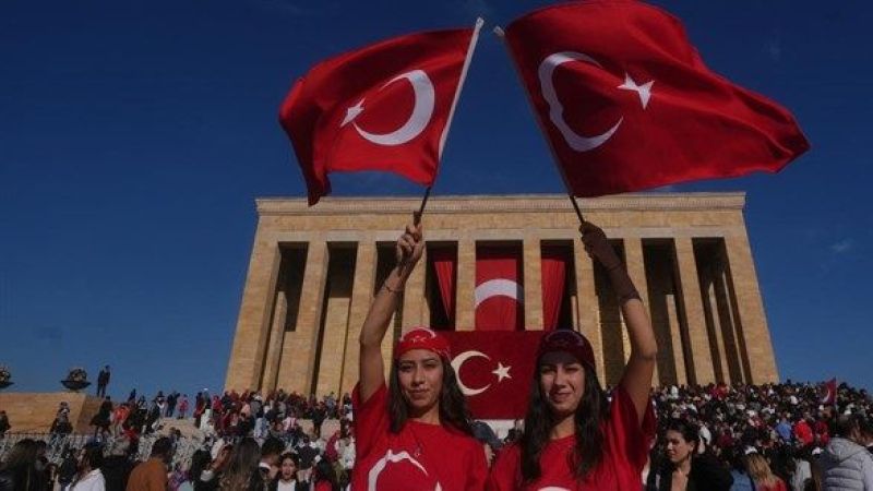 10 Kasım’da Anıtkabir’e Rekor Ziyaretçi Akını: 1 Milyonu Aştı