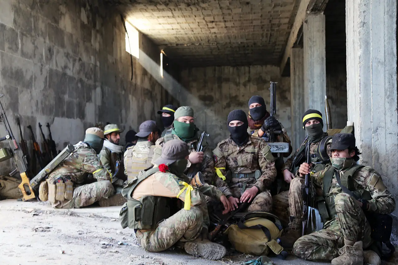 Suriye Rejimi Halep’teki Kontrolünü Kaybediyor